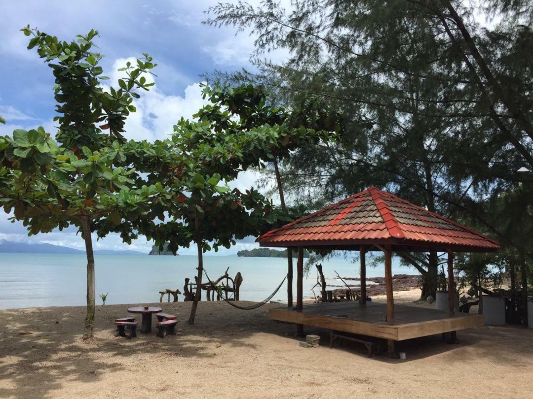Red Coral Cottage Langkawi Esterno foto
